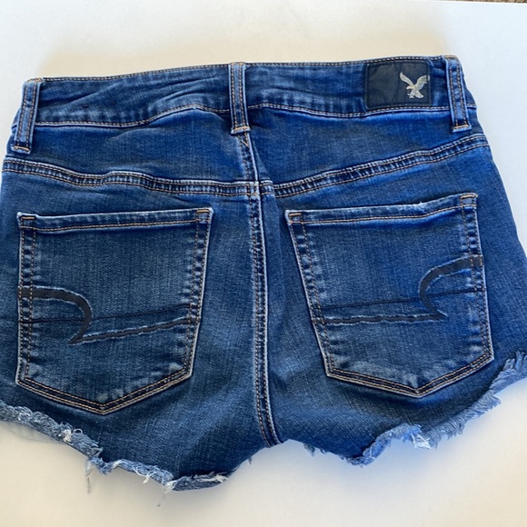 American Eagle, super stretch shorts - Picture 2 of 4